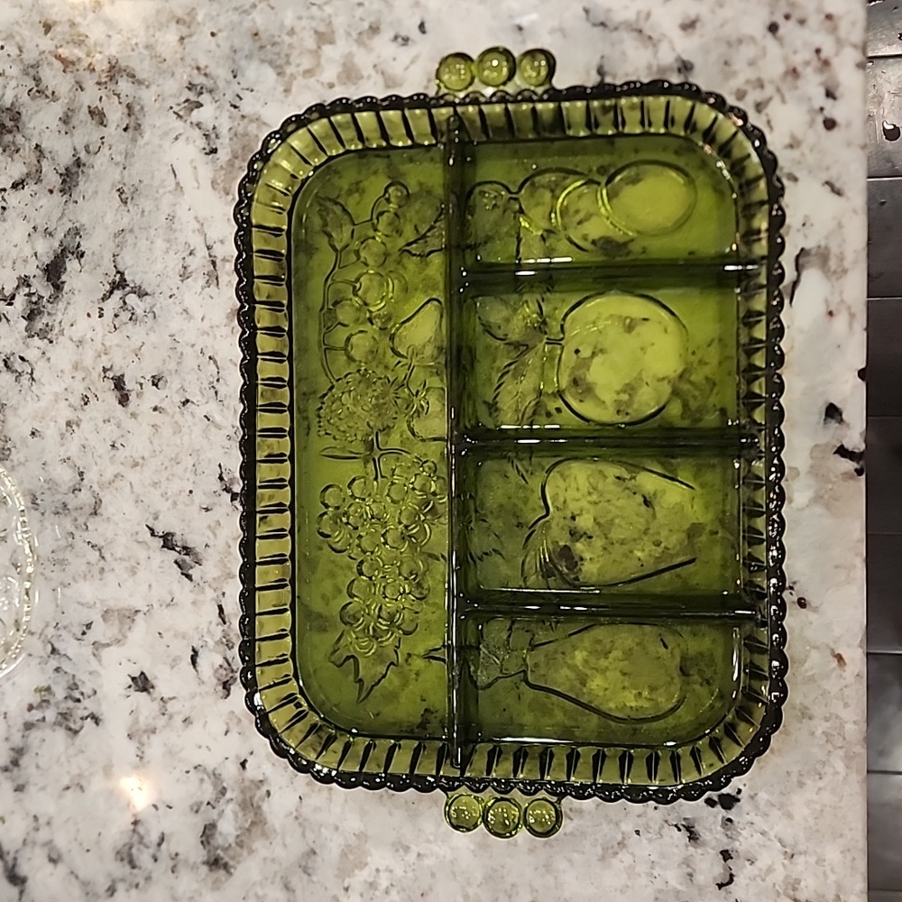 1970's Avacado Indiana Glass serving tray
